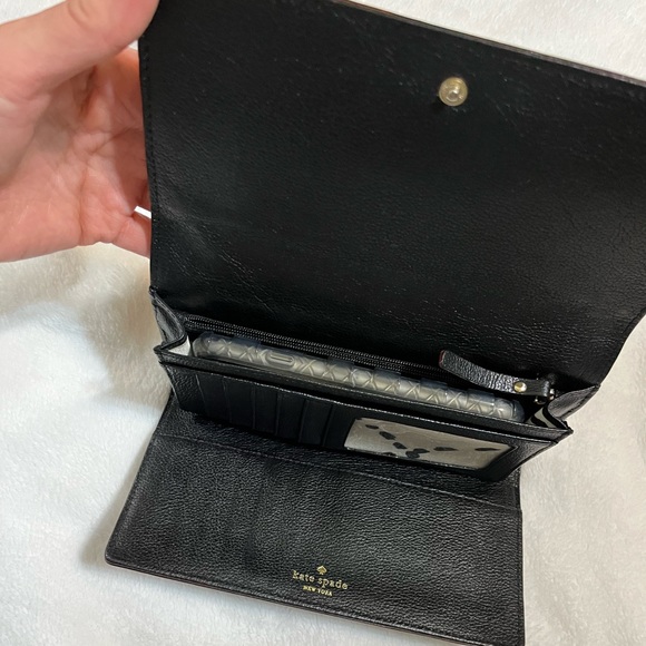 Kate Spade Baxter Street Wallet in asphalt (black) - Picture 3 of 9